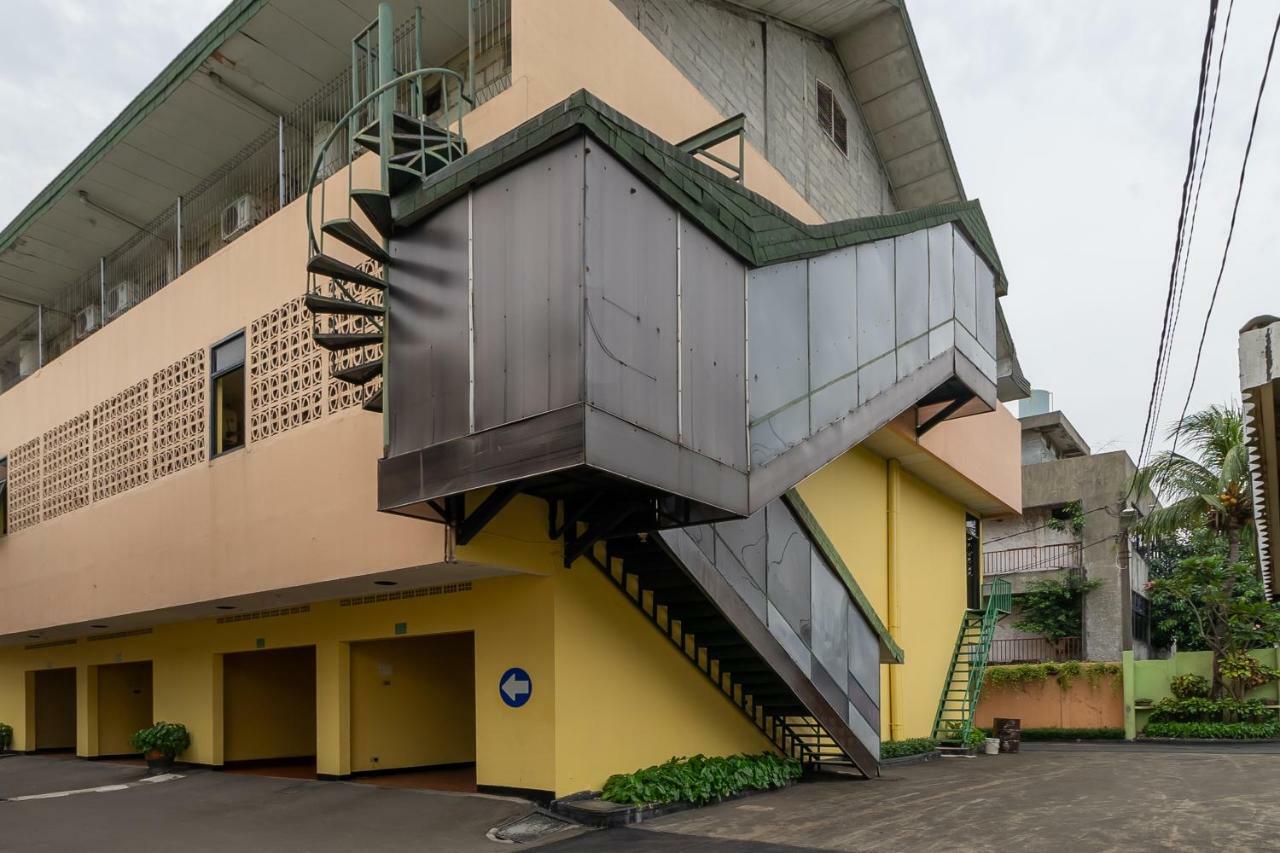 RedDoorz Plus near Ancol Jakarta Exterior foto