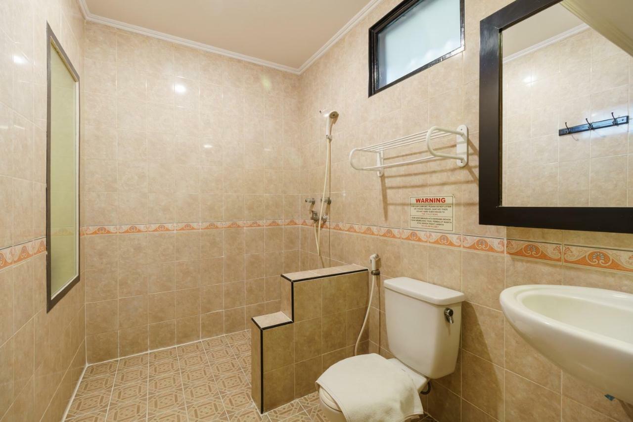 RedDoorz Plus near Ancol Jakarta Exterior foto